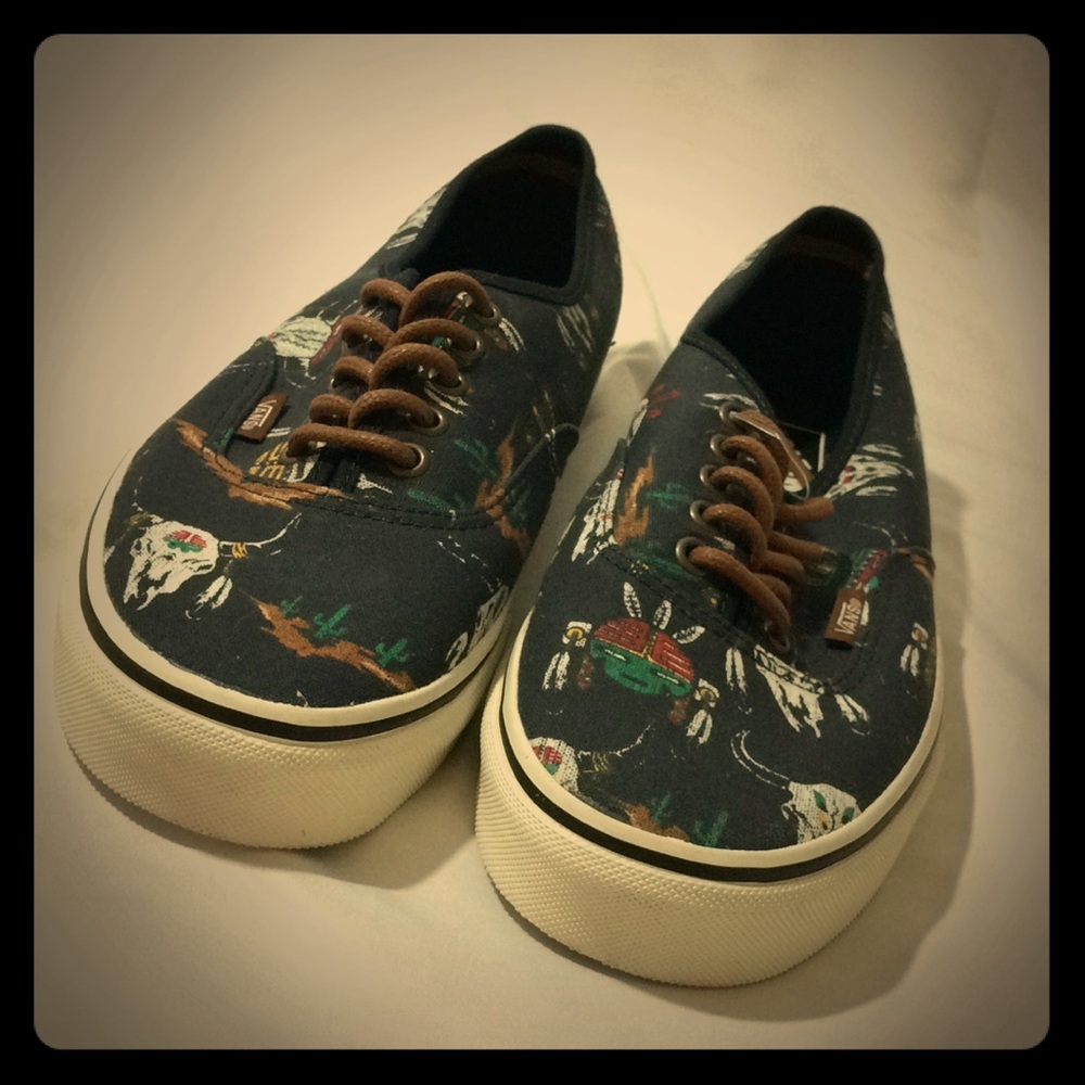 VANS  Skate Shoes